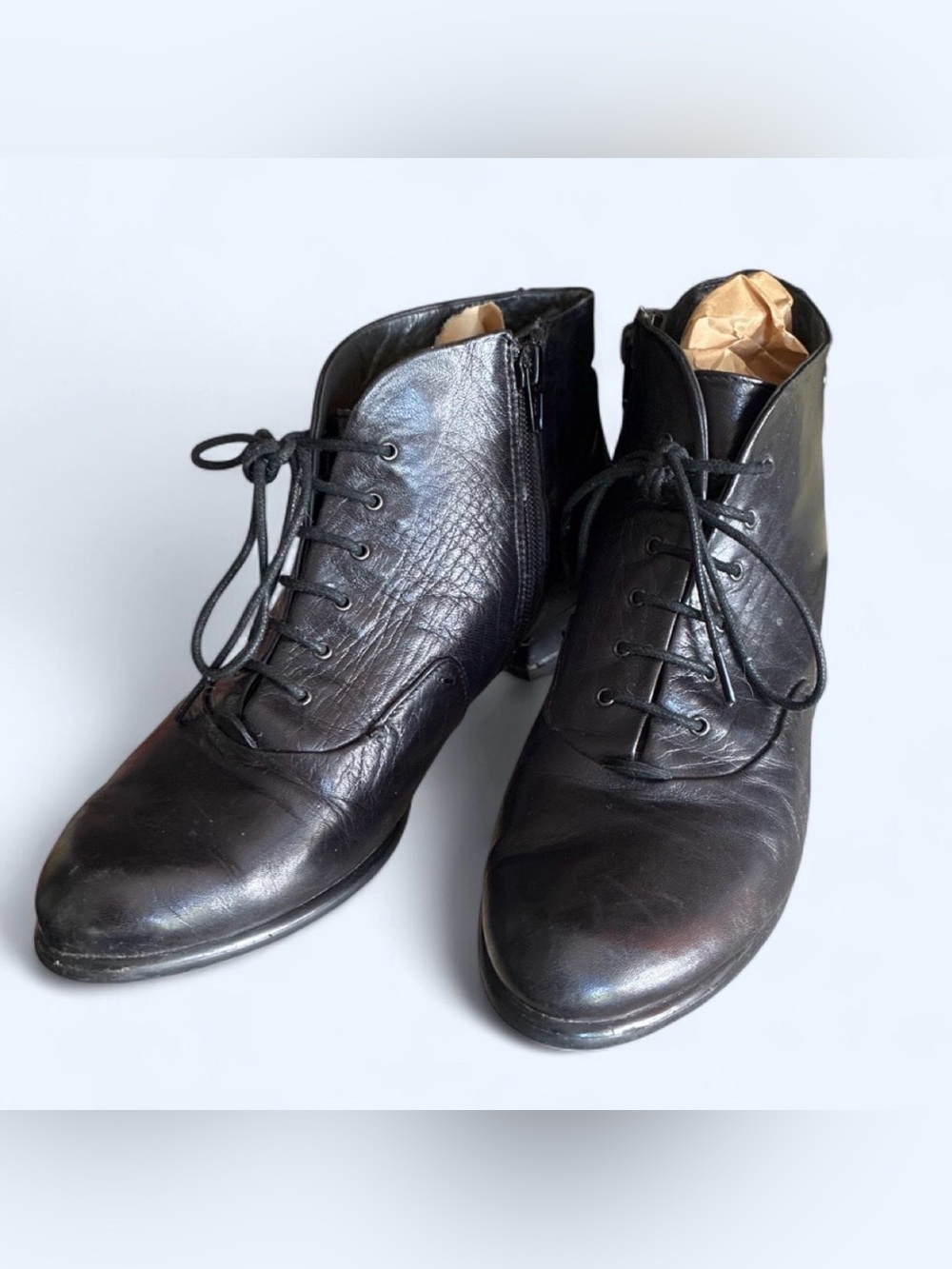 Vintage Everybody by BZ Moda Women’s Black Leather Boots Size 6.5US
